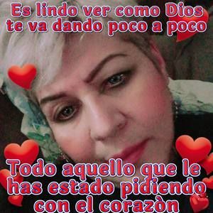 Meet your Posher, Corina